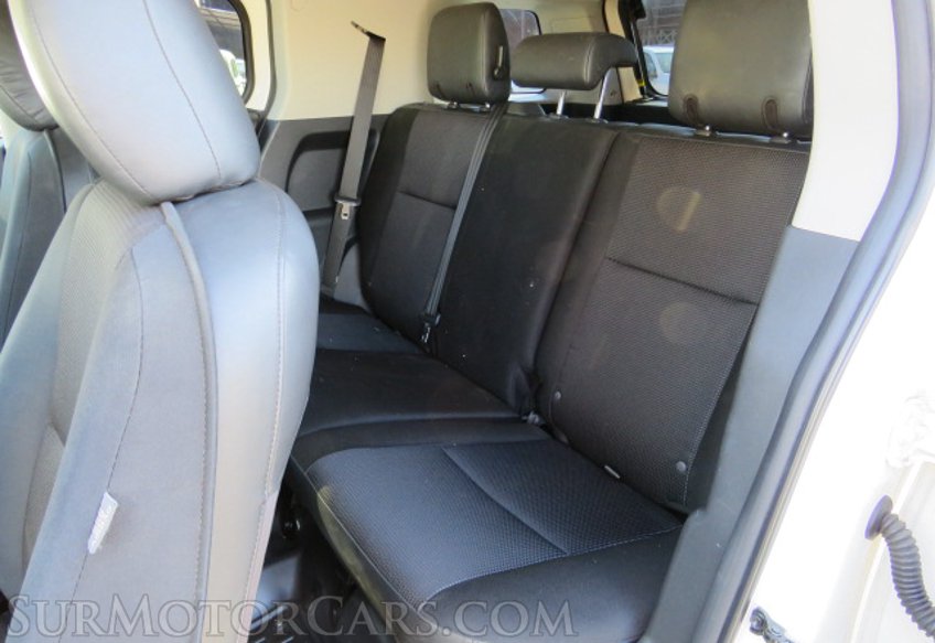 2012 Toyota FJ Cruiser - Image 27