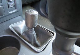 2012 Toyota FJ Cruiser - Image 34