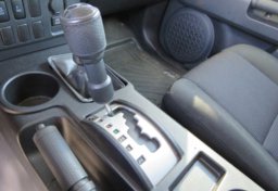 2012 Toyota FJ Cruiser - Image 33