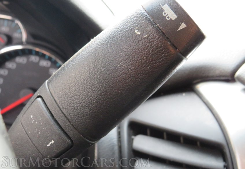 2015 Chevrolet Suburban - Image 36