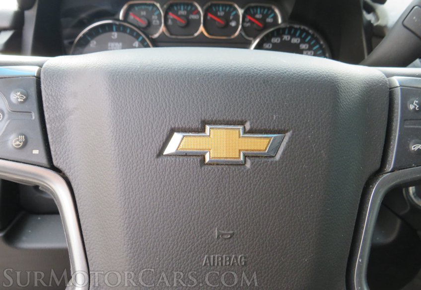 2015 Chevrolet Suburban - Image 32