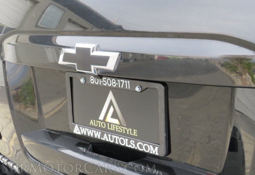 2015 Chevrolet Suburban - Image 19