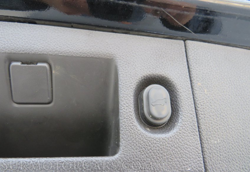 2015 Chevrolet Suburban - Image 49