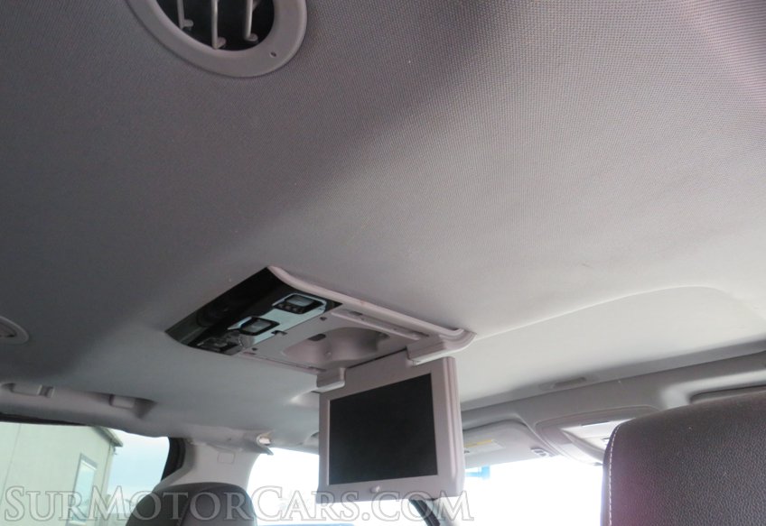 2015 Chevrolet Suburban - Image 39