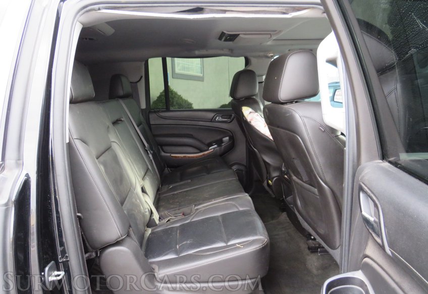 2015 Chevrolet Suburban - Image 28