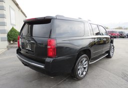 2015 Chevrolet Suburban - Image 6