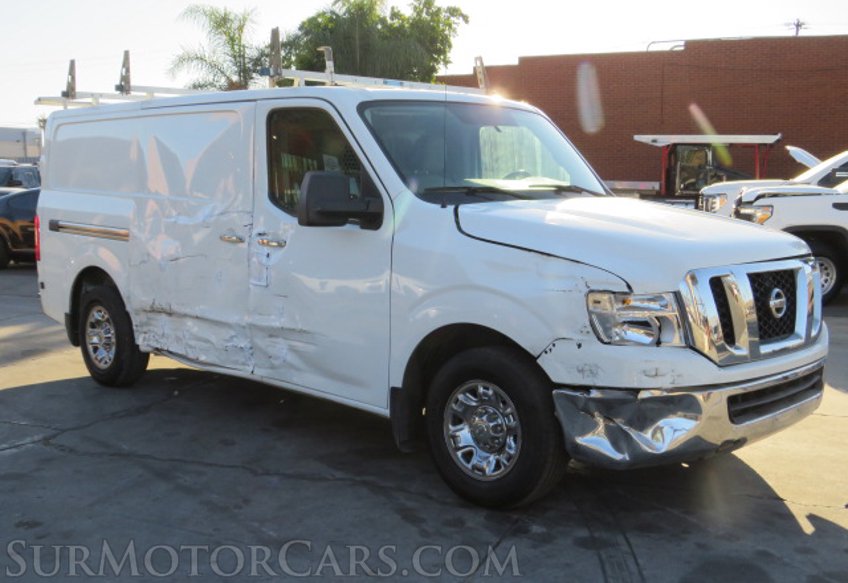 2017 Nissan NV Cargo - Image 4