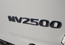 2017 Nissan NV Cargo - Image 18