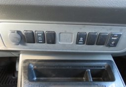 2017 Nissan NV Cargo - Image 36