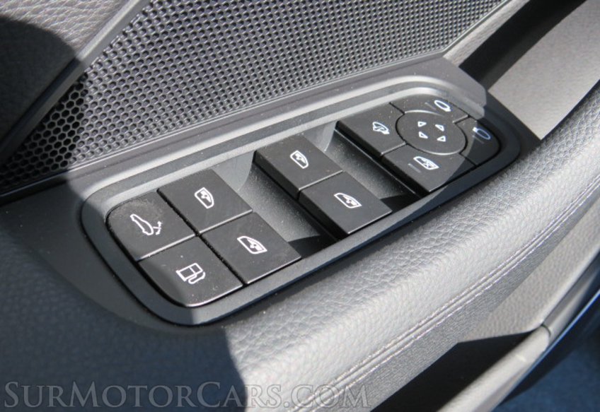 2022 Porsche Panamera - Image 42