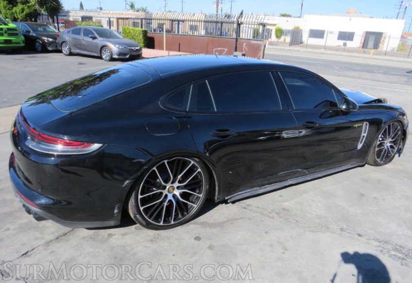 2022 Porsche Panamera - Image 5