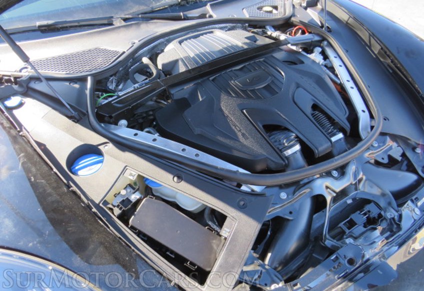 2022 Porsche Panamera - Image 57