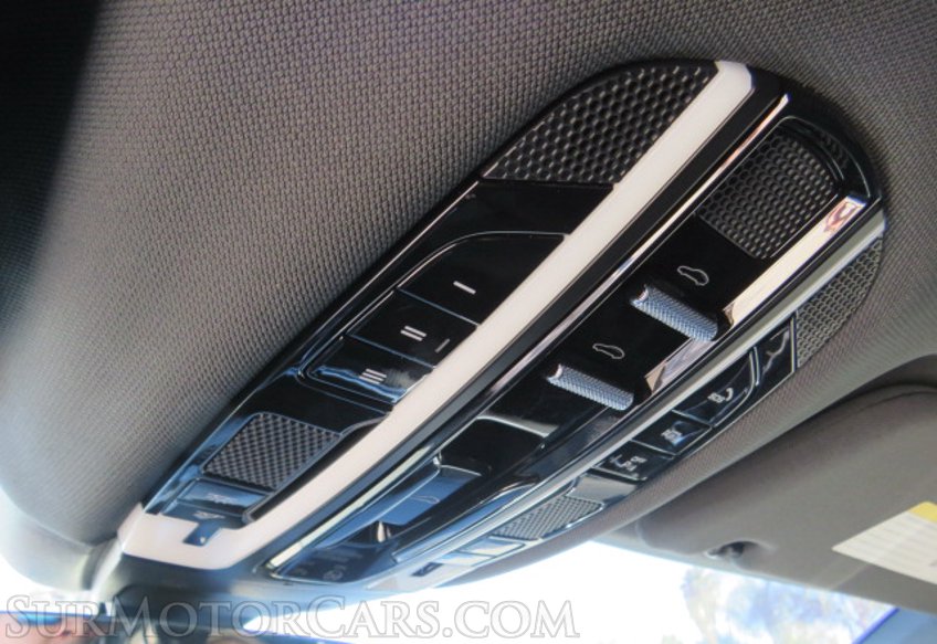 2022 Porsche Panamera - Image 51