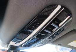 2022 Porsche Panamera - Image 51