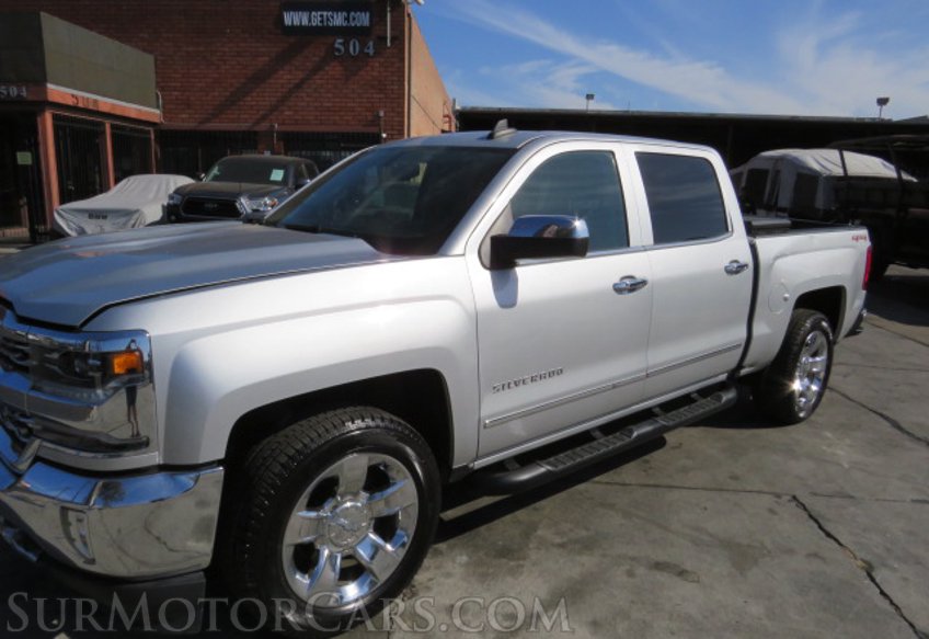 2017 Chevrolet Silverado 1500 - Image 4