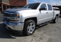 2017 Chevrolet Silverado 1500 - Image 2