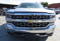 2017 Chevrolet Silverado 1500 - Image 11