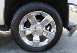 2017 Chevrolet Silverado 1500 - Image 22