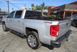2017 Chevrolet Silverado 1500 - Image 6