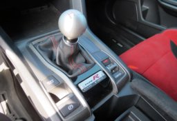 2018 Honda Civic Type R - Image 40