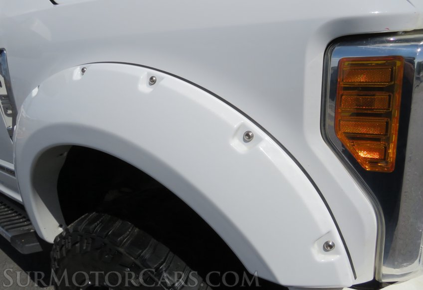 2017 Ford Super Duty F-250 SRW - Image 22