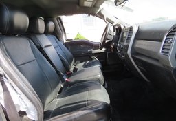 2017 Ford Super Duty F-250 SRW - Image 31