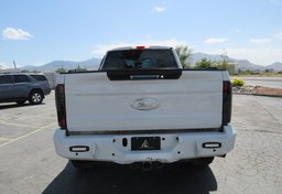 2017 Ford Super Duty F-250 SRW - Image 12