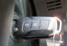 2017 Ford Super Duty F-250 SRW - Image 45