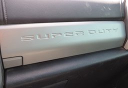 2017 Ford Super Duty F-250 SRW - Image 53