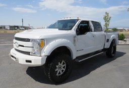 2017 Ford Super Duty F-250 SRW - Image 1