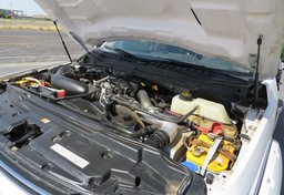 2017 Ford Super Duty F-250 SRW - Image 62