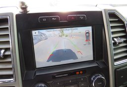 2017 Ford Super Duty F-250 SRW - Image 37