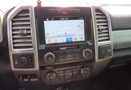 2017 Ford Super Duty F-250 SRW - Image 40