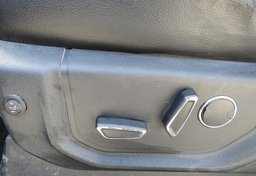 2017 Ford Super Duty F-250 SRW - Image 55