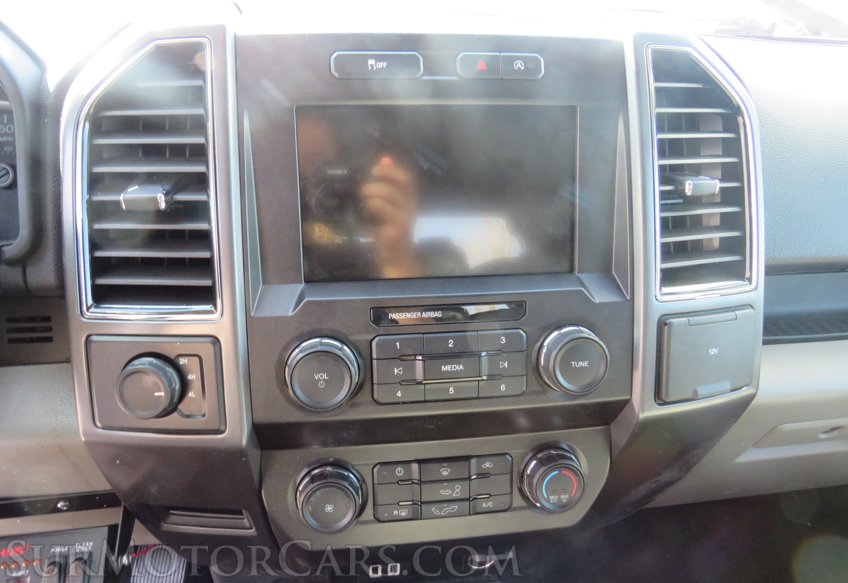 2019 Ford F-150 - Image 31