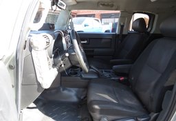 2012 Toyota FJ Cruiser - Image 21