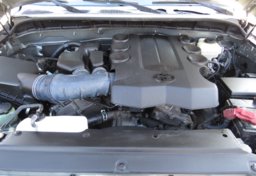 2012 Toyota FJ Cruiser - Image 43