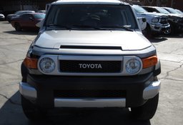 2012 Toyota FJ Cruiser - Image 9