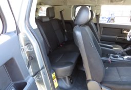 2012 Toyota FJ Cruiser - Image 26