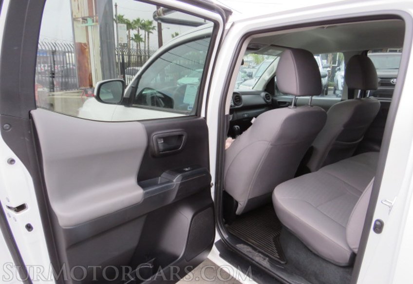 2021 Toyota Tacoma - Image 19