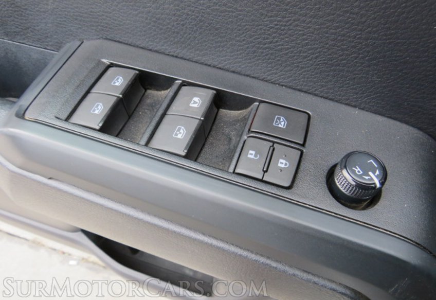 2021 Toyota Tacoma - Image 36