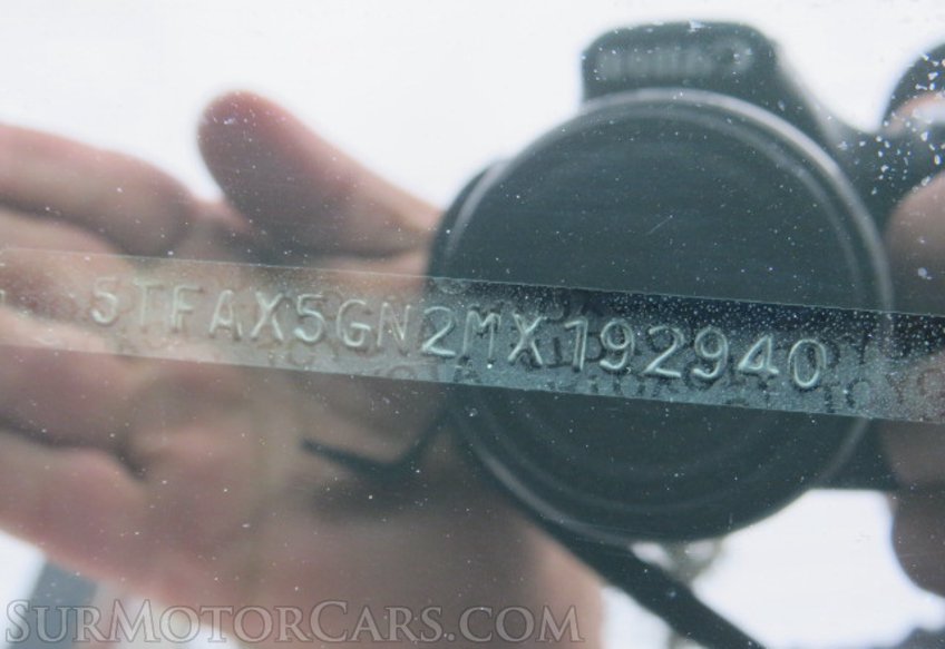 2021 Toyota Tacoma - Image 44