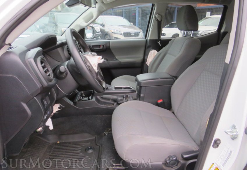 2021 Toyota Tacoma - Image 21