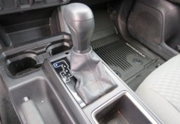 2021 Toyota Tacoma - Image 32