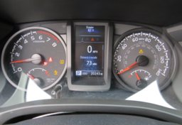 2021 Toyota Tacoma - Image 31