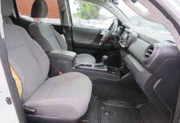 2021 Toyota Tacoma - Image 24