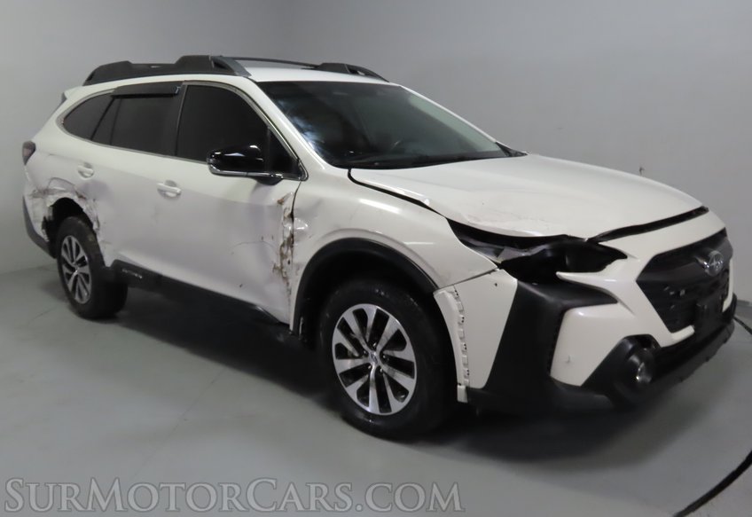 2025 Subaru Outback Premium - Image 2