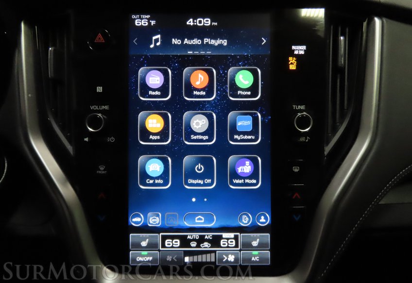 2025 Subaru Outback Premium - Image 40