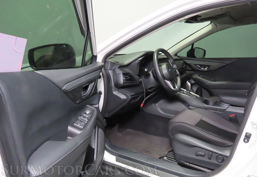 2025 Subaru Outback Premium - Image 21