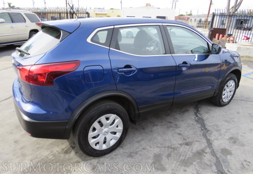 2019 Nissan Rogue Sport - Image 10